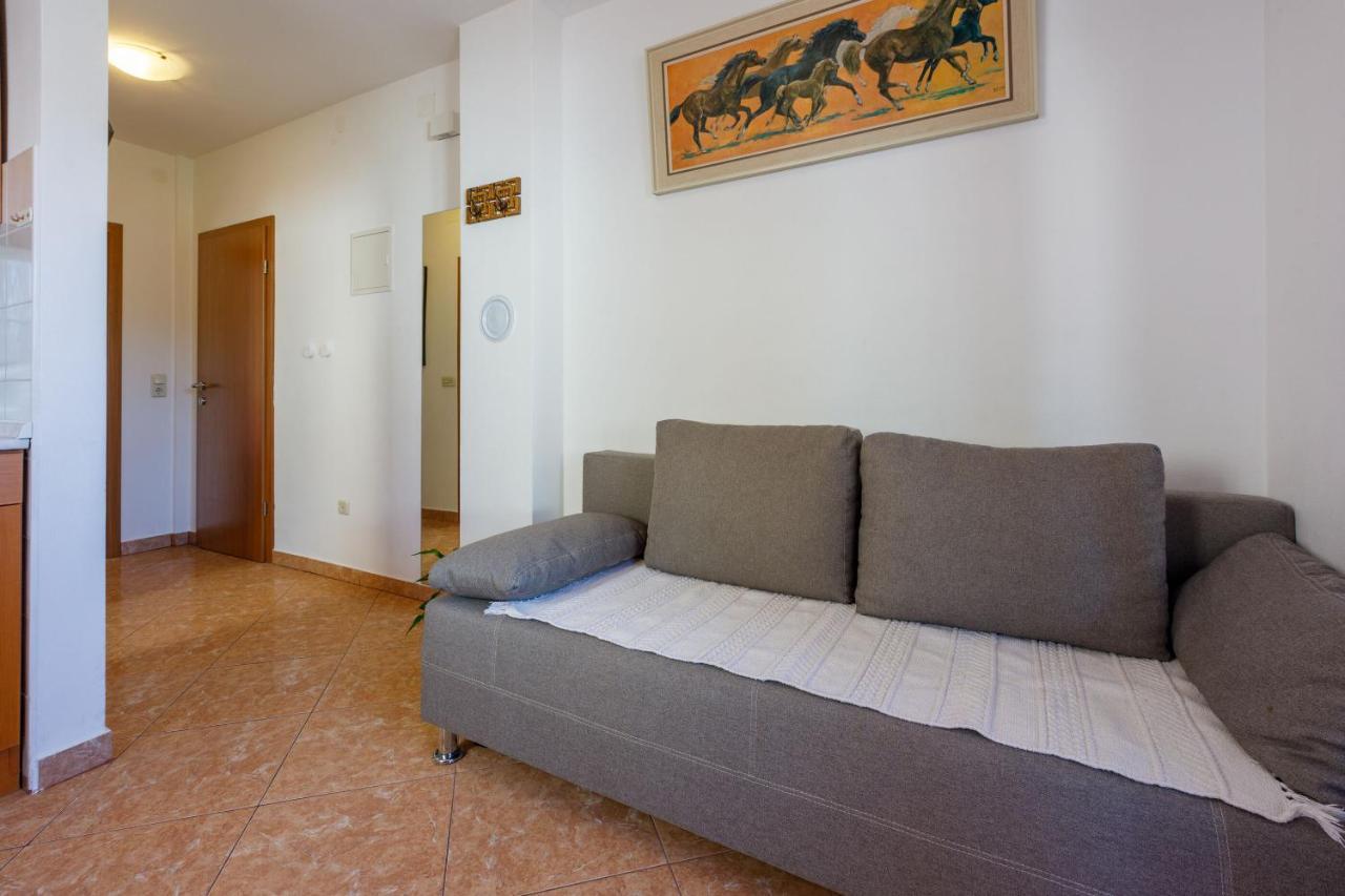 Apartments Marissimo Crikvenica Room photo